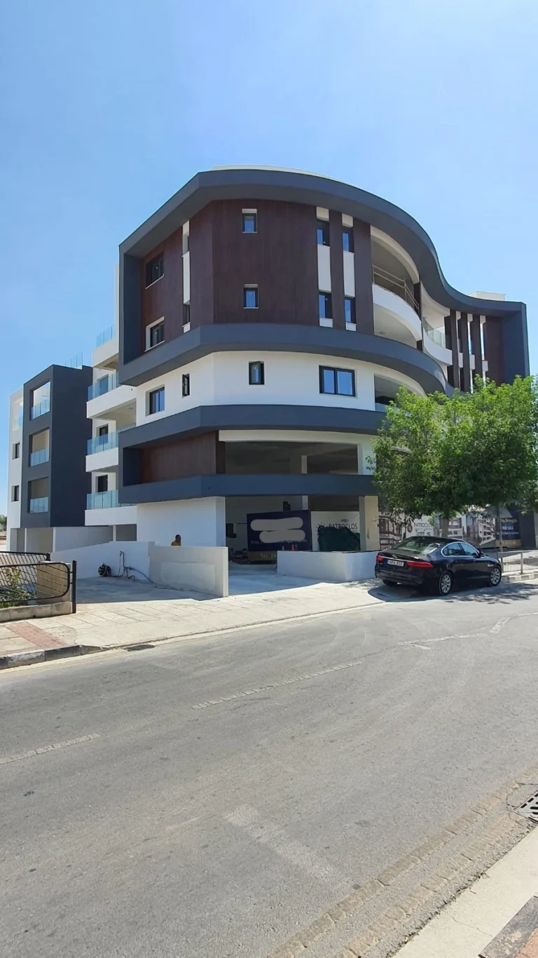 184m² Shop for Sale in Potamos Germasogeias, Limassol District