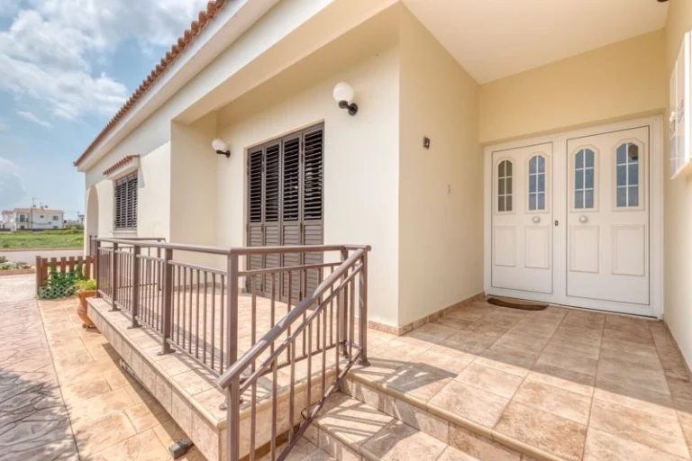 3 Bedroom House for Sale in Xylofagou, Famagusta District