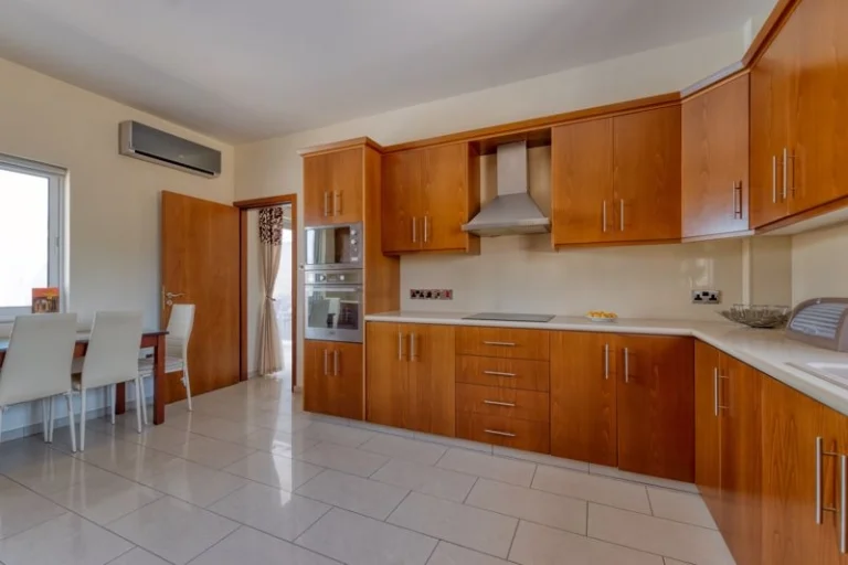 4 Bedroom House for Sale in Choirokoitia, Larnaca District