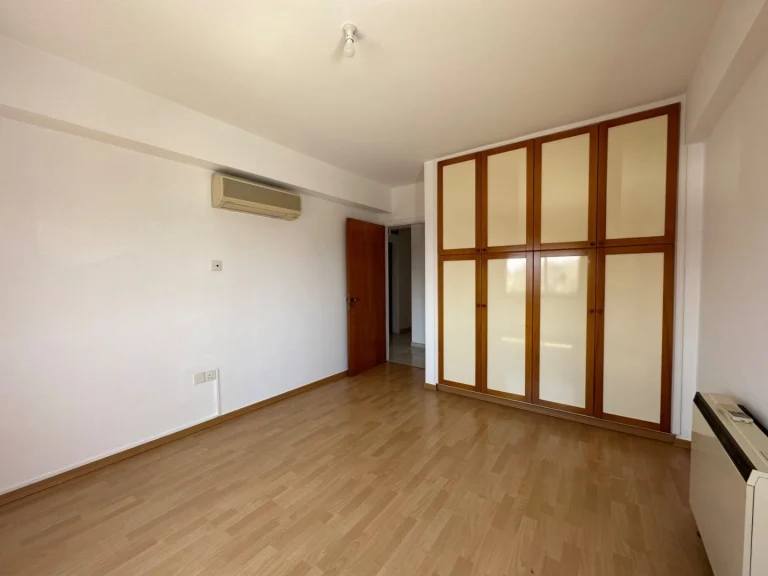 3 Bedroom Apartment for Sale in Limassol – Mesa Geitonia
