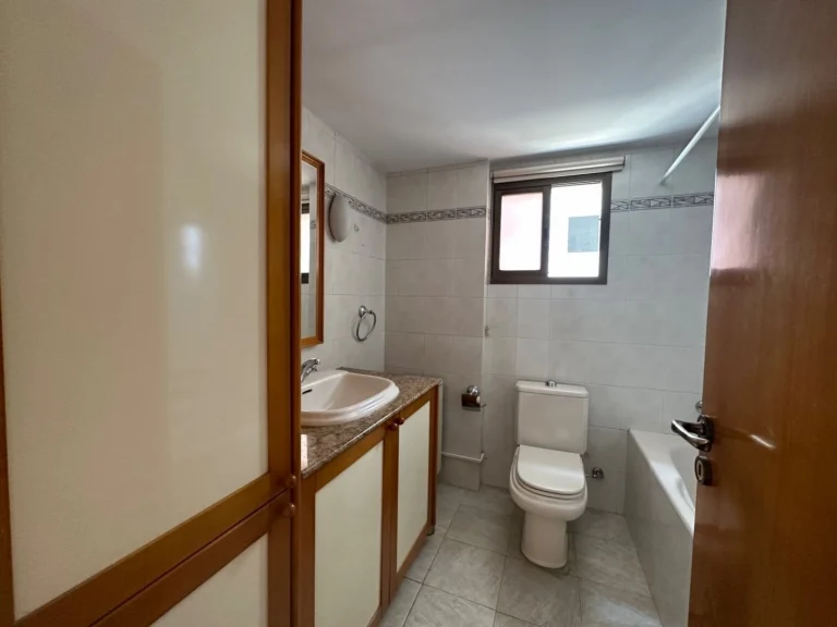 3 Bedroom Apartment for Sale in Limassol – Mesa Geitonia