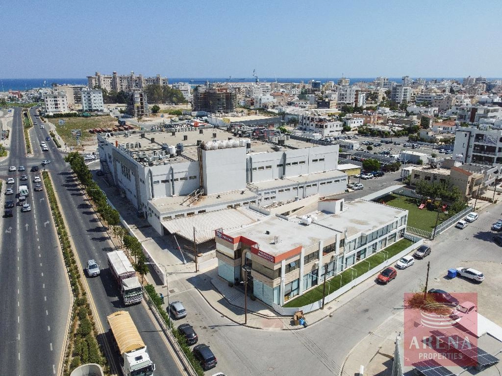 700m² Building for Sale in Larnaca District