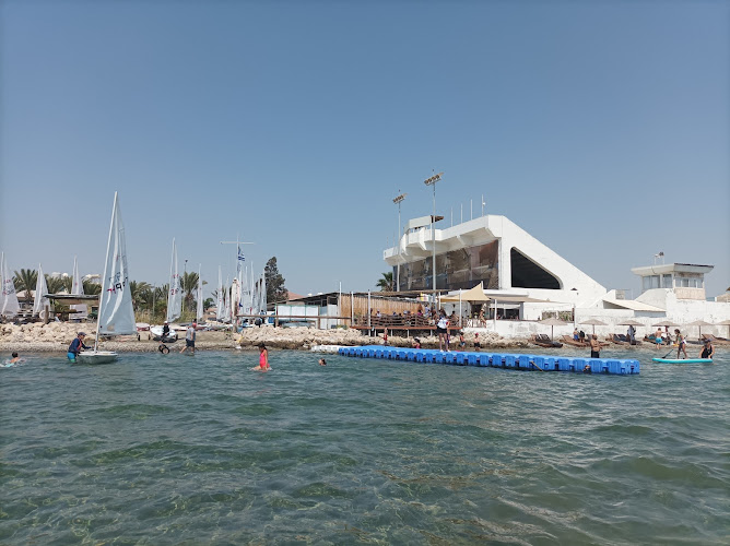 Sup (Stand up paddle) – kayak Larnaca nautical club