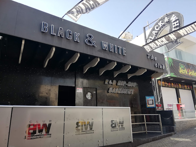 Club Black N’ White – Ayia Napa