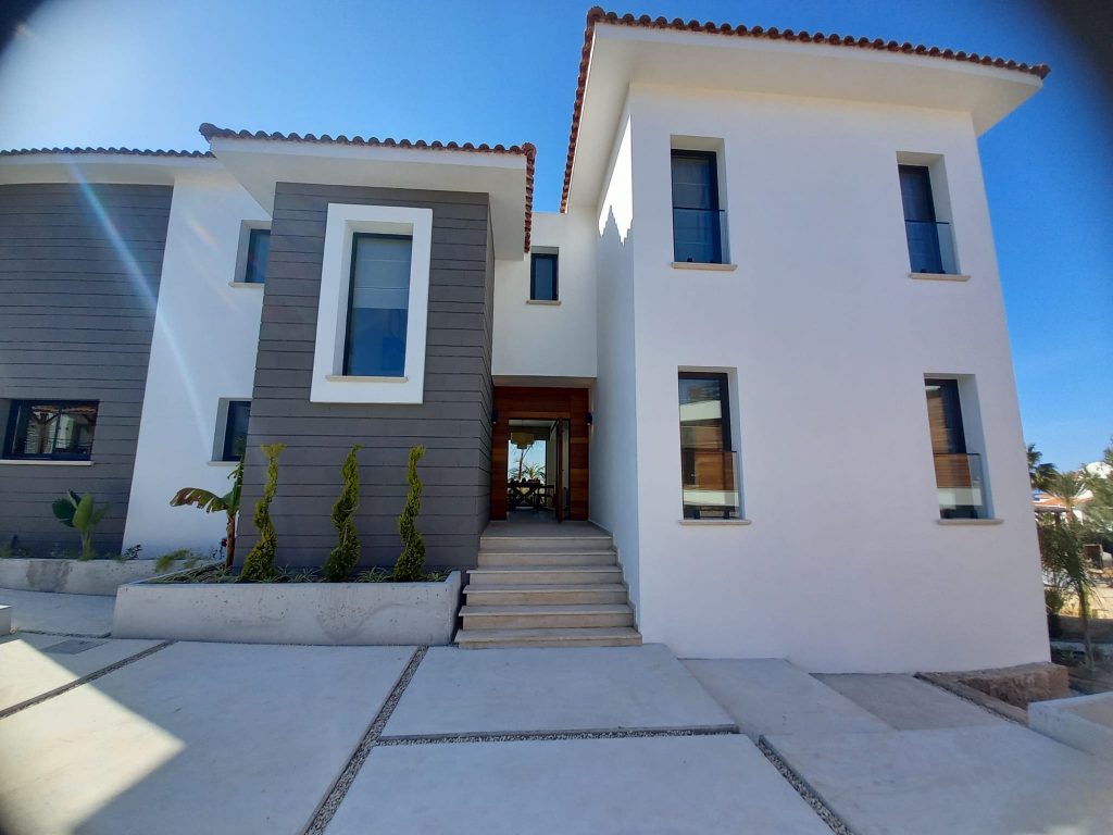 5 Bedroom Villa for Sale in Dhekelia, Larnaca District