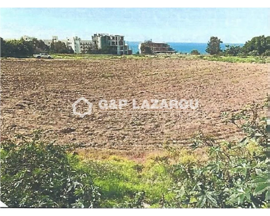 5,352m² Plot for Sale in Tombs Of the Kings, Paphos District
