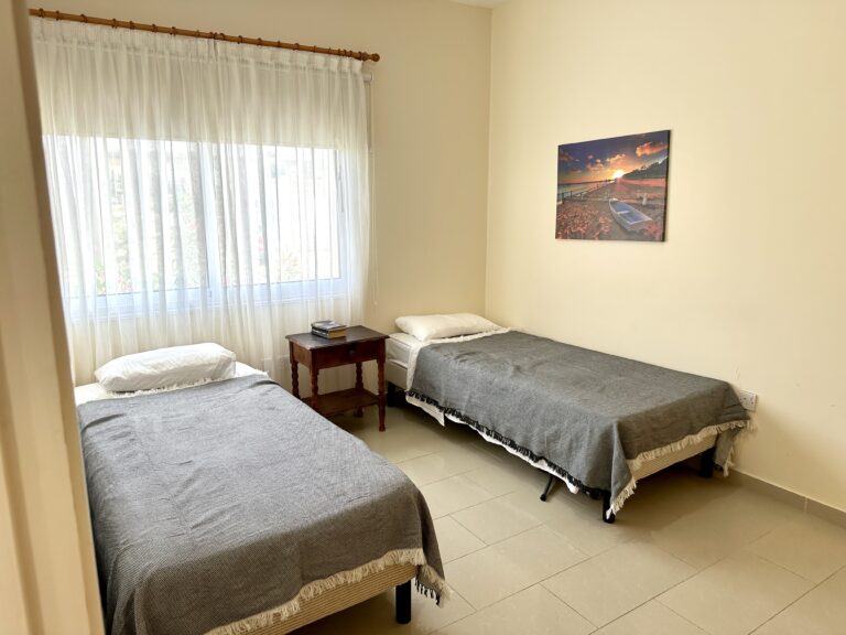 2 Bedroom Apartment for Rent in Paphos