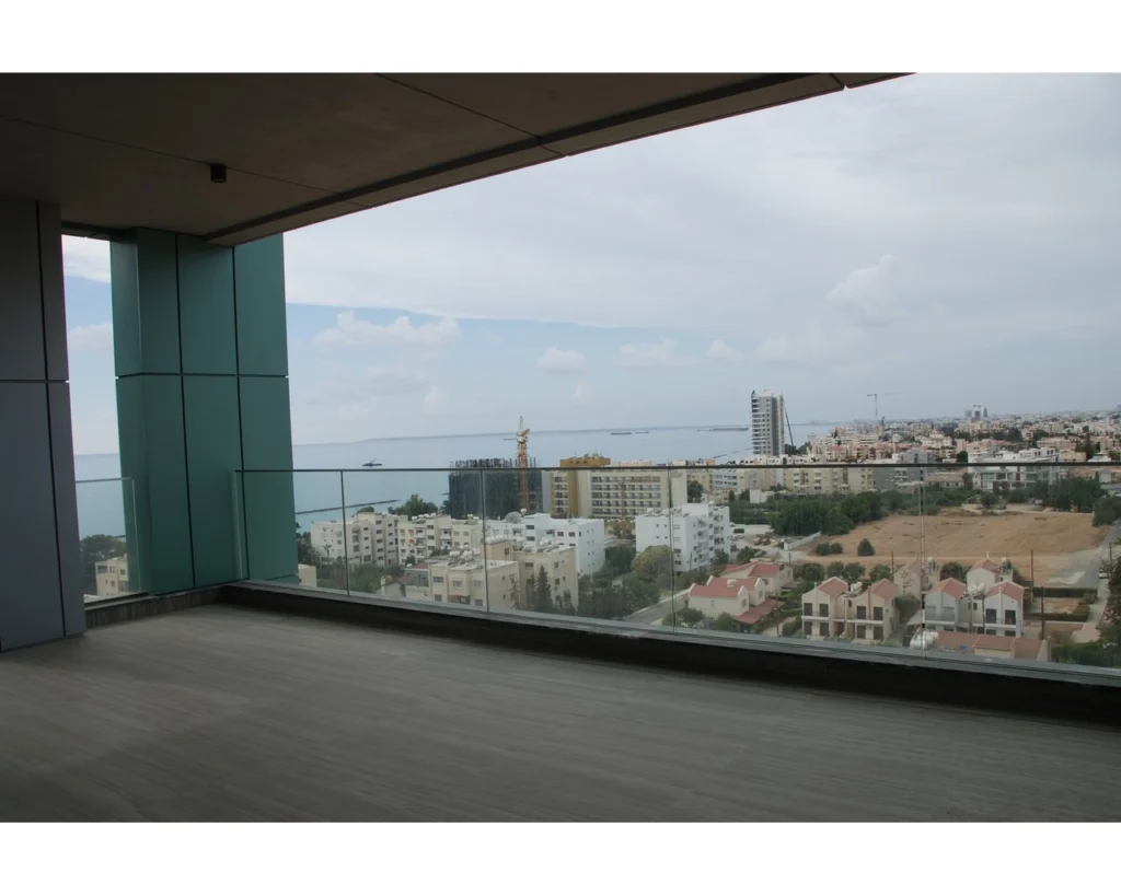 3 Bedroom Apartment for Sale in Agios Tychonas, Limassol District