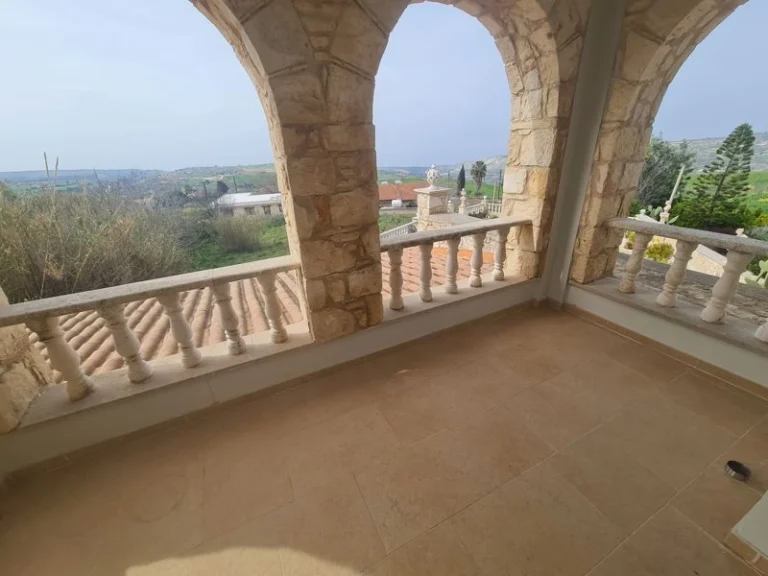 4 Bedroom House for Sale in Pano Arodes, Paphos District