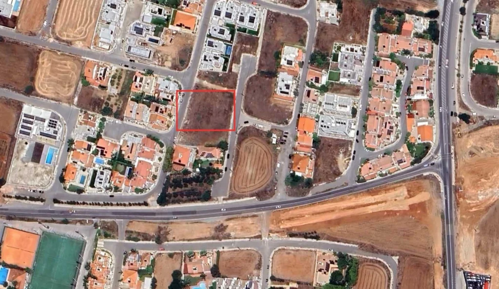 638m² Plot for Sale in Strovolos, Nicosia District