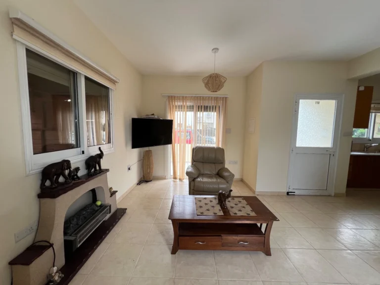 2 Bedroom House for Rent in Erimi, Limassol District