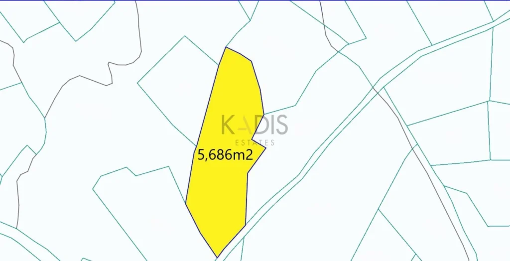 5,686m² Plot for Sale in Agia Varvara Lefkosias, Nicosia District