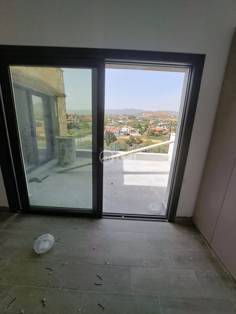 2 Bedroom House for Sale in Pyrgos Lemesou, Limassol District