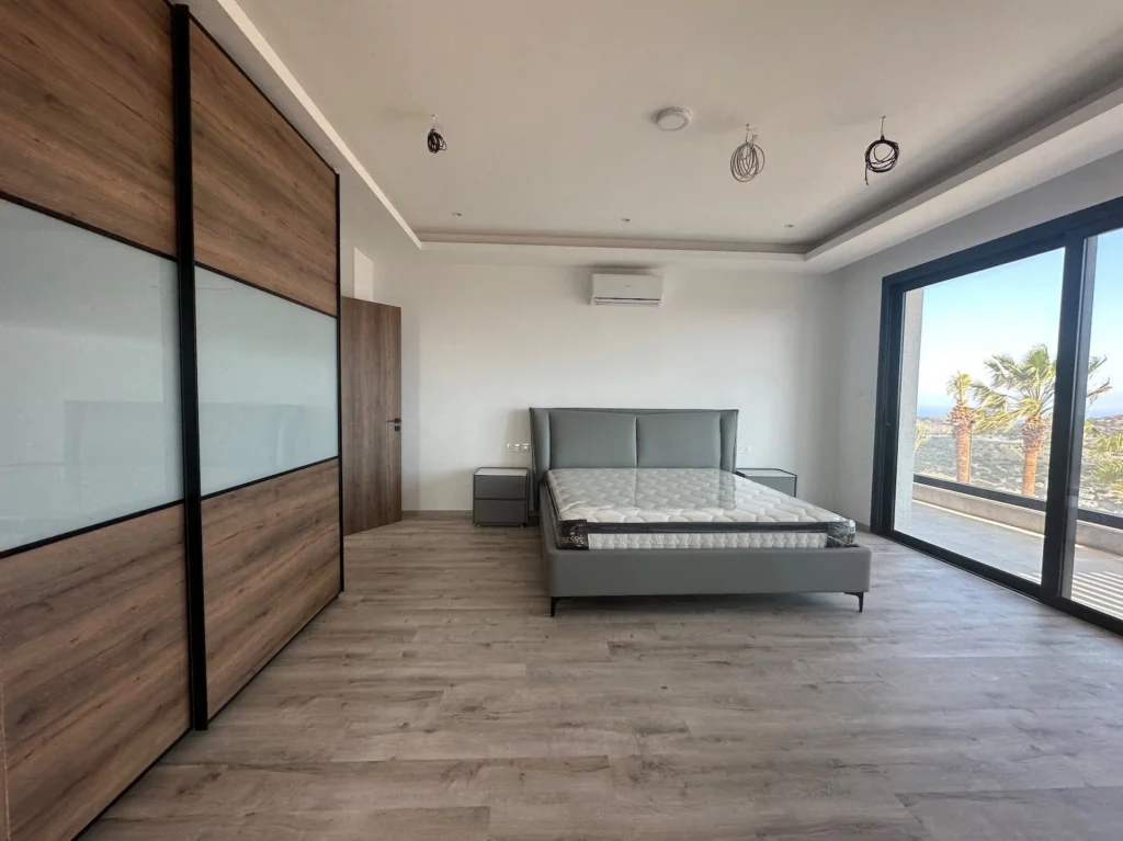 6+ Bedroom House for Rent in Parekklisia, Limassol District