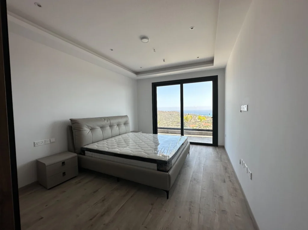4 Bedroom House for Rent in Parekklisia, Limassol District
