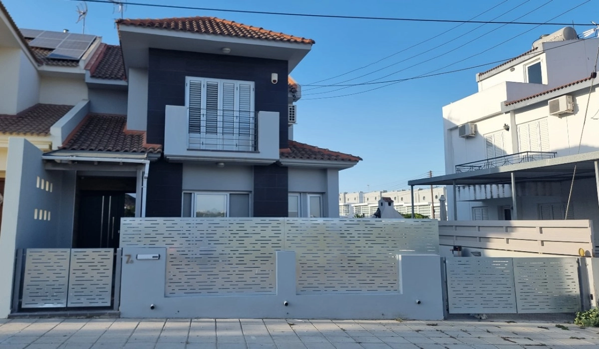 4 Bedroom House for Sale in Aglantzia, Nicosia District