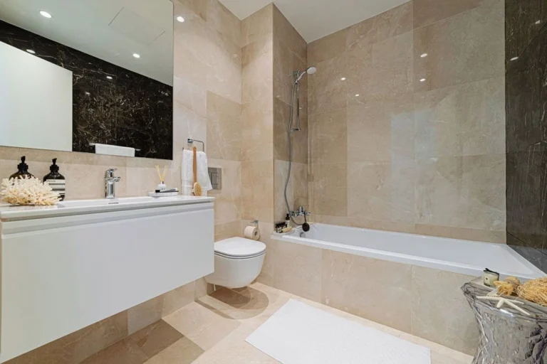 2 Bedroom Apartment for Sale in Tombs Of the Kings, Paphos District