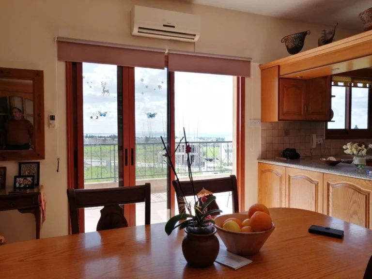 6+ Bedroom House for Sale in Geroskipou, Paphos District