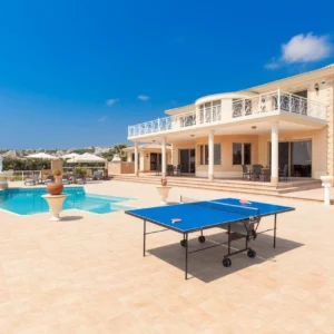 6+ Bedroom House for Sale in Paphos District