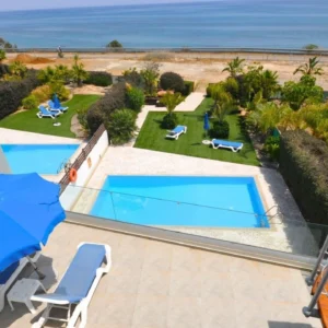 3 Bedroom Apartment for Sale in Pervolia Larnacas