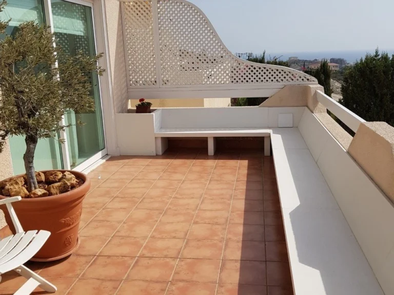 3 Bedroom House for Sale in Agios Tychonas, Limassol District