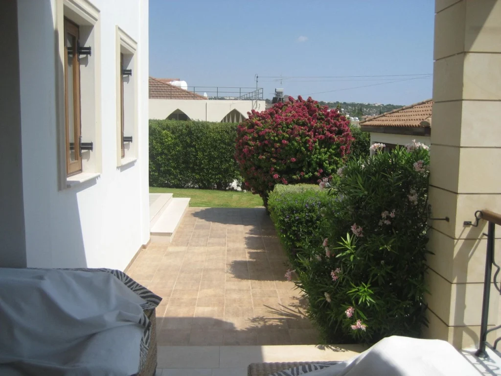 4 Bedroom House for Sale in Tala, Paphos District