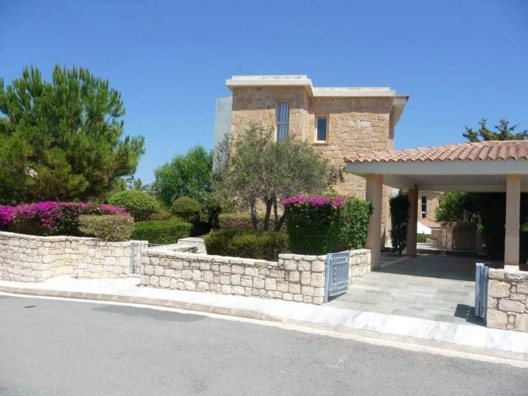 3 Bedroom House for Sale in Latchi (Lakki / Latsi), Paphos District