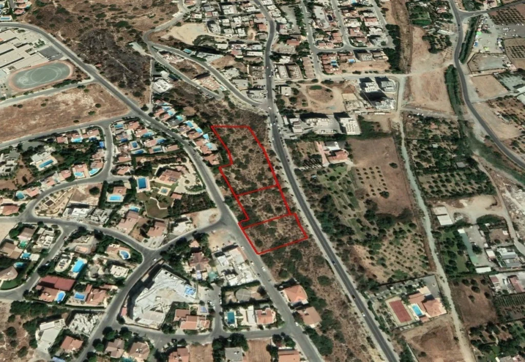 8,611m² Plot for Sale in Limassol District