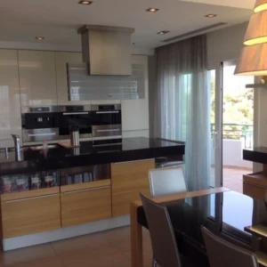 3 Bedroom Apartment for Sale in Limassol – Katholiki