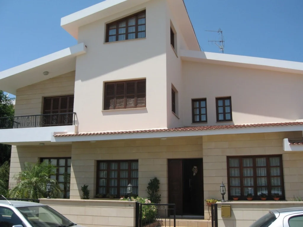 5 Bedroom House for Sale in Aglantzia, Nicosia District