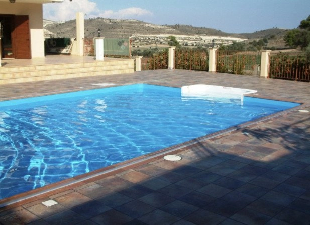 6+ Bedroom House for Sale in Agia Anna, Larnaca District