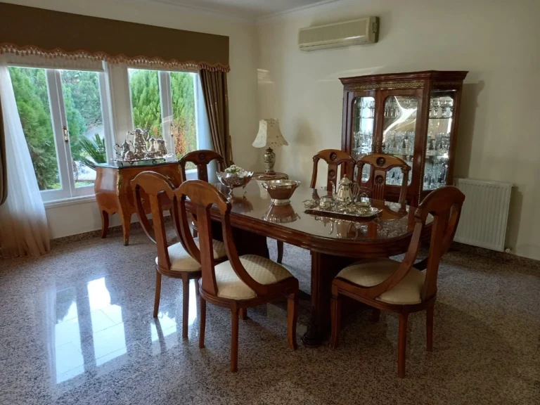 3 Bedroom House for Sale in Strovolos, Nicosia District