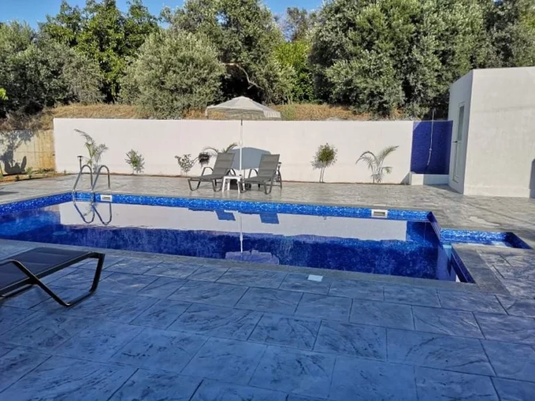 3 Bedroom House for Sale in Pomos, Paphos District