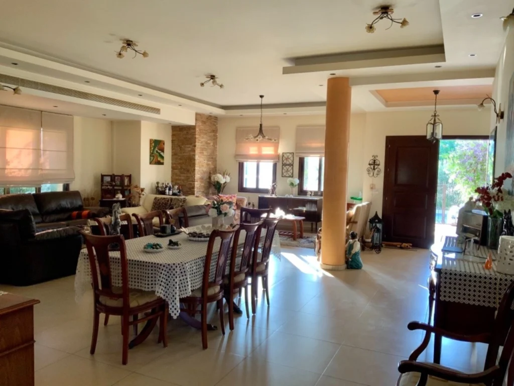 4 Bedroom House for Sale in Nicosia District