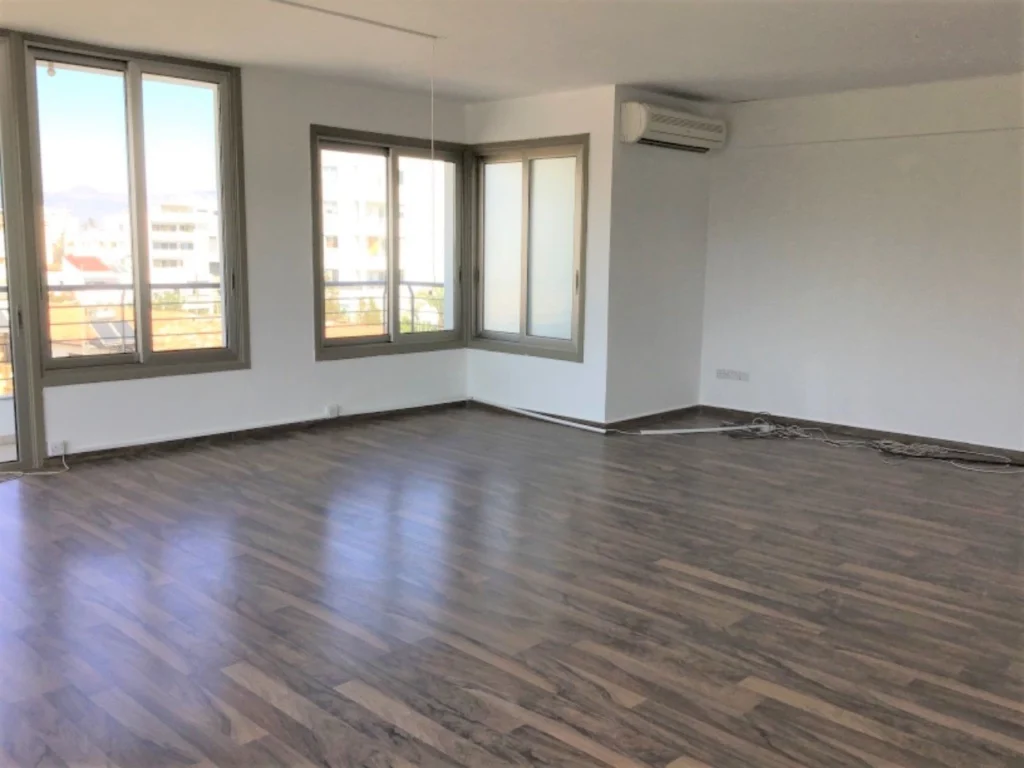 600m² Building for Sale in Nicosia – Agios Antonios