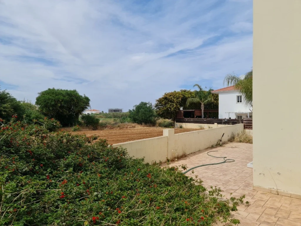 4 Bedroom House for Sale in Agia Triada, Famagusta District