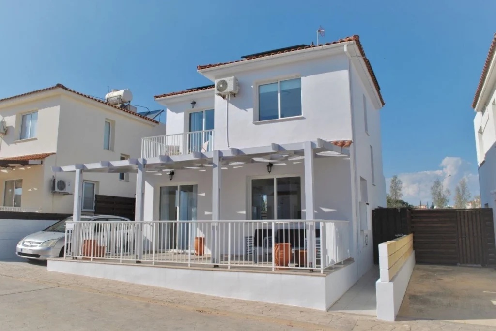 3 Bedroom House for Sale in Pernera, Famagusta District