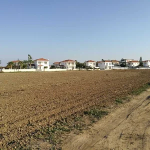 6,689m² Plot for Sale in Pervolia Larnacas