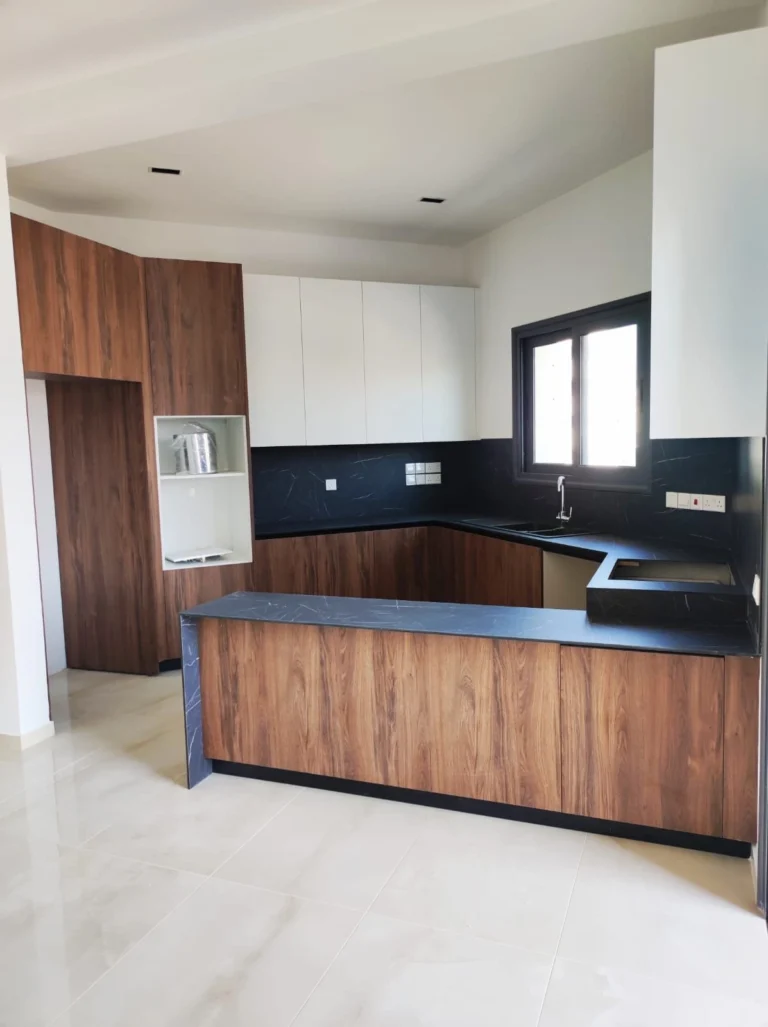 3 Bedroom Apartment for Sale in Limassol District