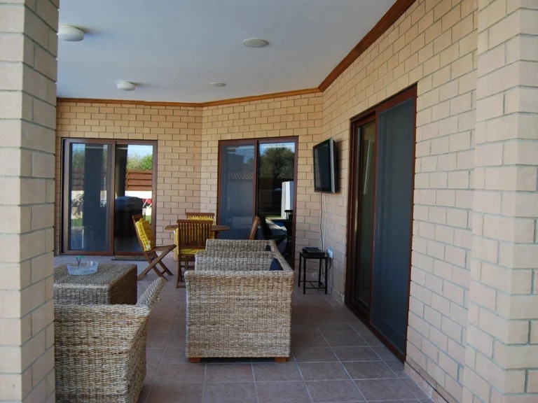 4 Bedroom House for Sale in Erimi, Limassol District