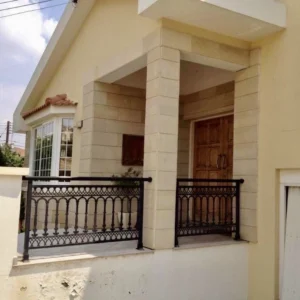 5 Bedroom House for Sale in Strovolos, Nicosia District