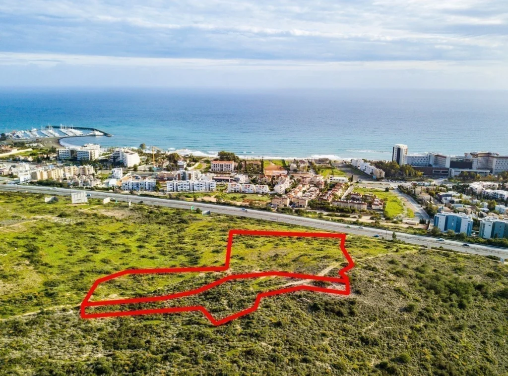 16,724m² Plot for Sale in Parekklisia, Limassol District