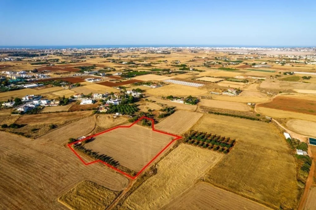 9,160m² Plot for Sale in Frenaros, Famagusta District