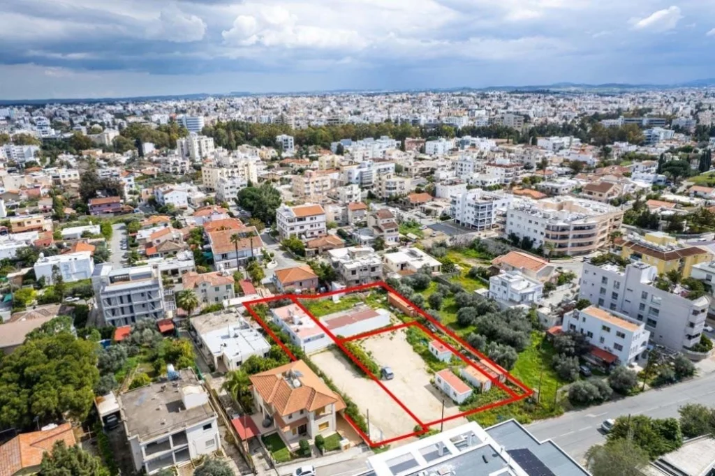 2,312m² Plot for Sale in Strovolos, Nicosia District