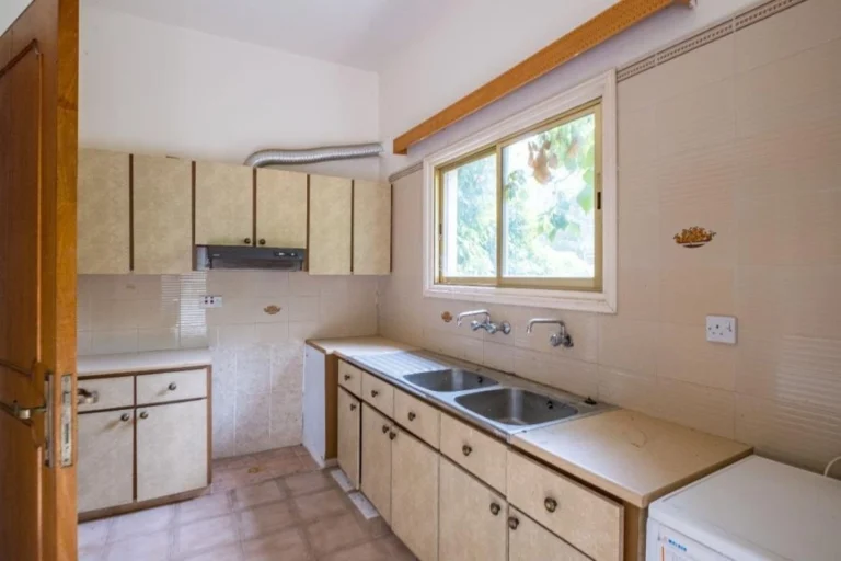 4 Bedroom House for Sale in Kakopetria, Nicosia District