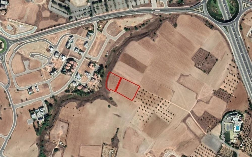 8,669m² Plot for Sale in Latsia, Nicosia District