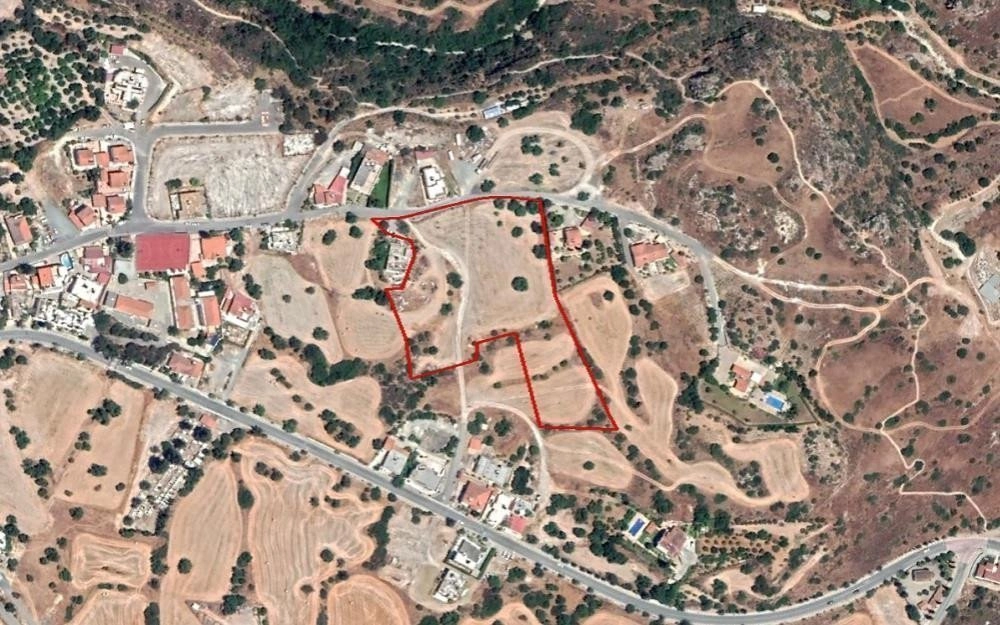 13,310m² Plot for Sale in Choirokoitia, Larnaca District