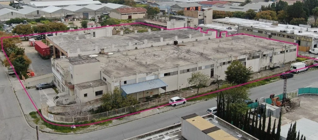 5820m² Building for Sale in Nicosia – Kaimakli