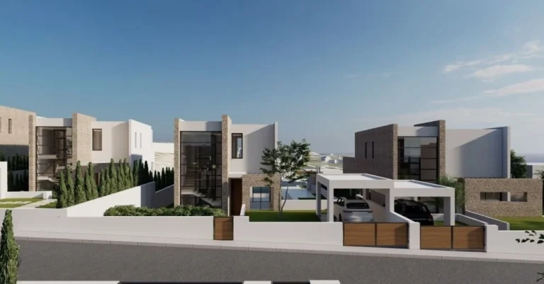 6+ Bedroom House for Sale in Paphos District