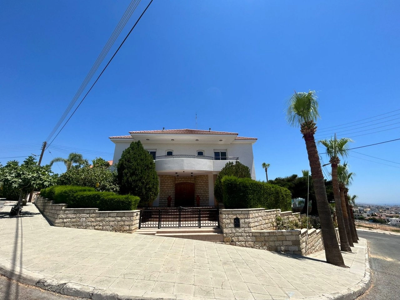 5 Bedroom House for Sale in Limassol – Panthea